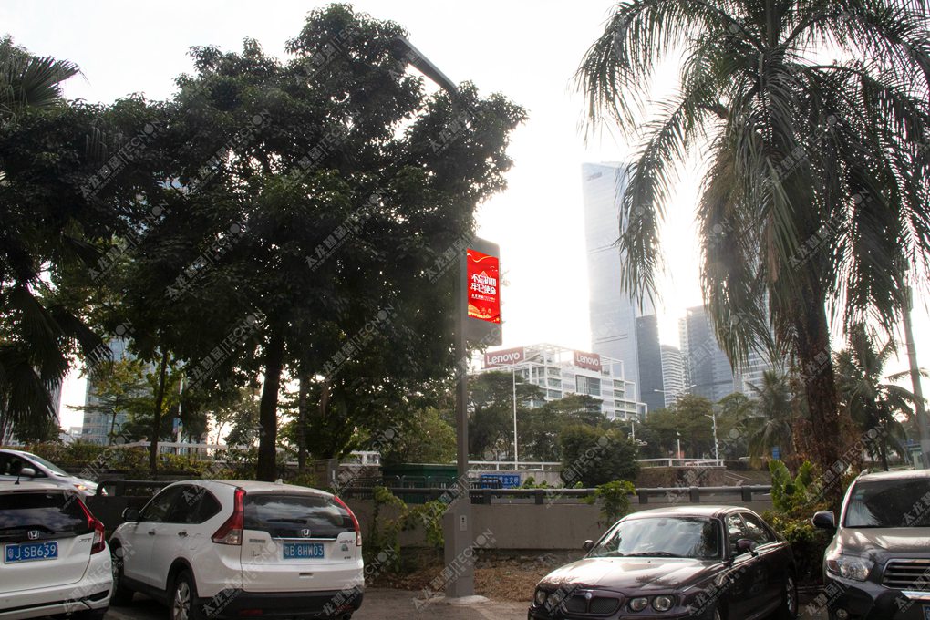 LED燈桿屏南山朗景園太龍智顯 (3).jpg