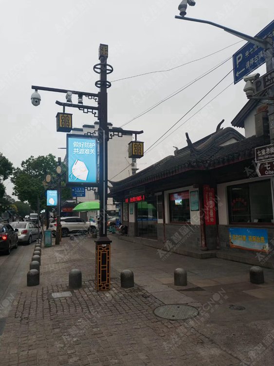 LED燈桿屏智慧燈桿廣告機(jī) (12).jpg LED燈桿屏智慧燈桿廣告機(jī) (12).jpg
