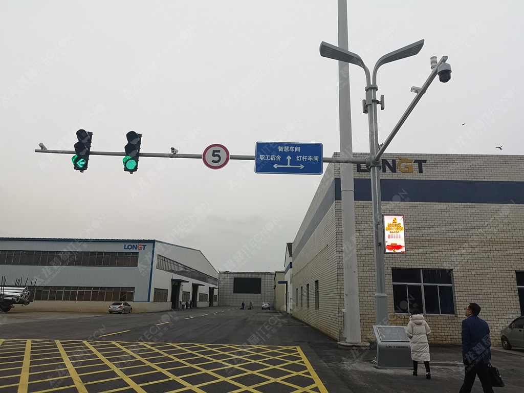 LED燈桿屏 (2).jpg LED燈桿屏 (2).jpg