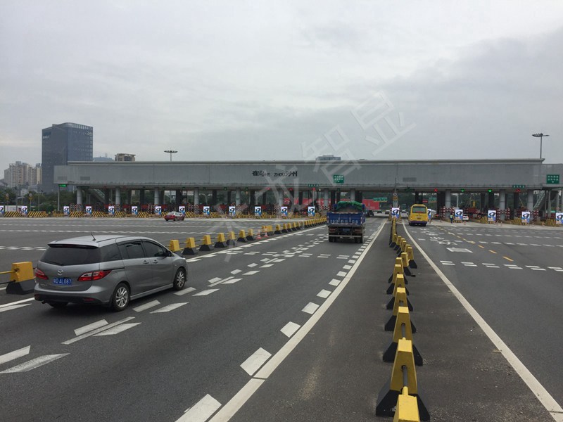 智能LED廣告機-戶外廣告機 (5).jpg 智能LED廣告機-戶外廣告機 (5).jpg