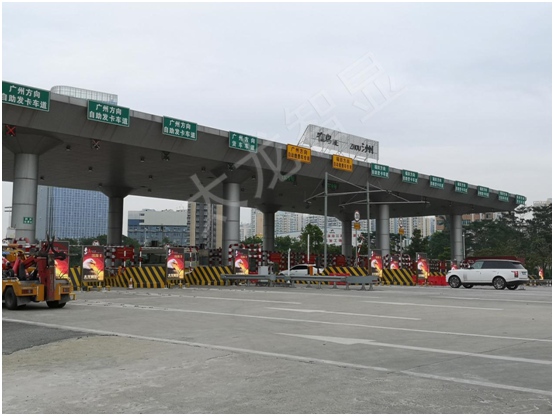 智能LED廣告機-戶外廣告機 (4).jpg 智能LED廣告機-戶外廣告機 (4).jpg