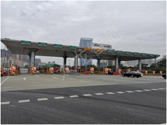 智能LED廣告機-戶外廣告機 (6).jpg 智能LED廣告機-戶外廣告機 (6).jpg