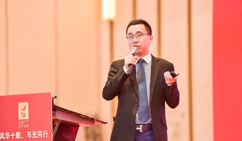 太龍智顯剖析智慧路燈(LED燈桿屏)落地經(jīng)驗(yàn) 中國(guó)照明產(chǎn)業(yè)生態(tài)發(fā)展論壇太龍智顯智慧路燈LED燈桿屏解決方案5