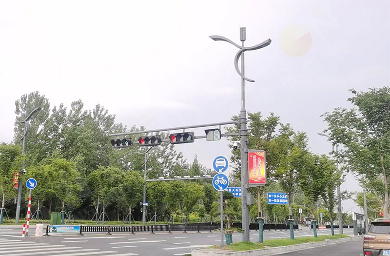 LED燈桿屏 LED燈桿屏