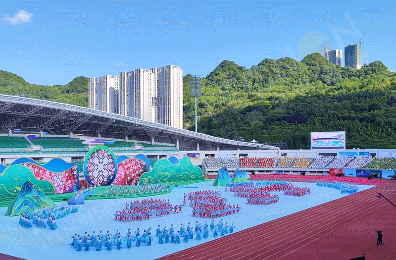 LED廣告機(jī),LED顯示屏 LED廣告機(jī),LED顯示屏