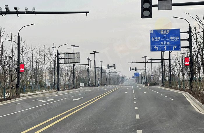 LED燈桿屏,智慧路燈 LED燈桿屏,智慧路燈