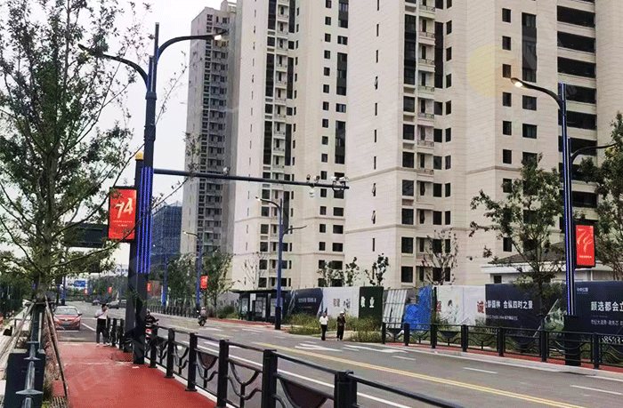 LED燈桿屏,燈桿屏 LED燈桿屏,燈桿屏