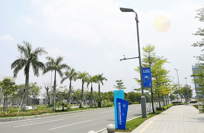 LED燈桿屏,智慧燈桿 LED燈桿屏,智慧燈桿