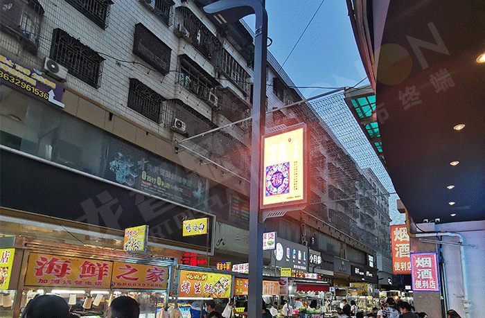 LED燈桿屏,燈桿屏 LED燈桿屏,燈桿屏