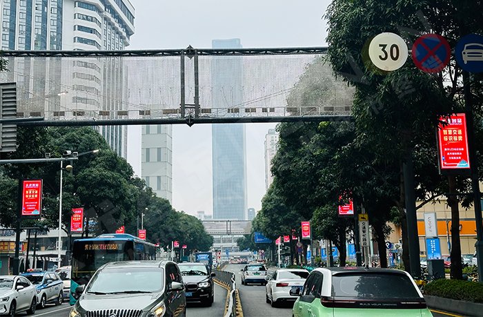 LED燈桿屏 LED燈桿屏