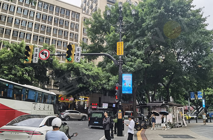 智慧燈桿屏,智慧路燈屏 智慧燈桿屏,智慧路燈屏